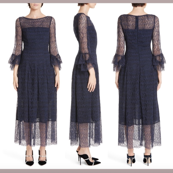 Talbot runhof Dresses & Skirts - NEW Talbot Runhof Allium Lace Bell Sleeve dress